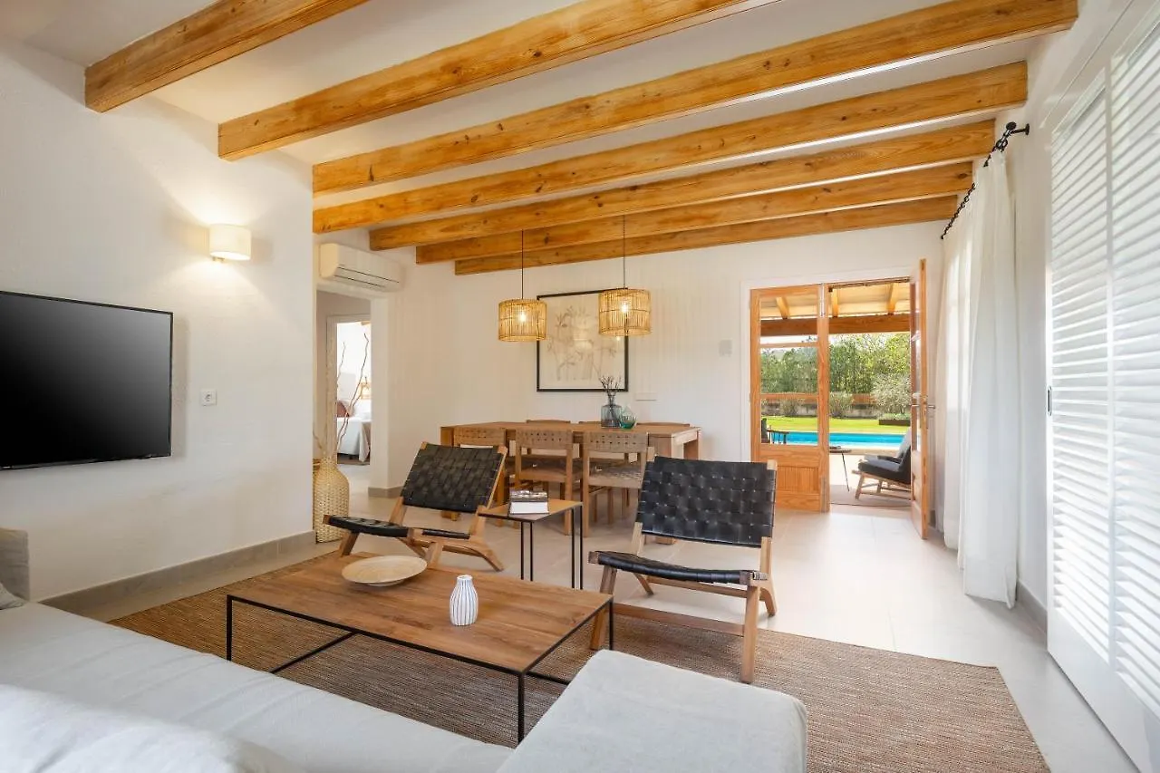Villa Can Canavaret By Sunvillas Mallorca 波连萨港